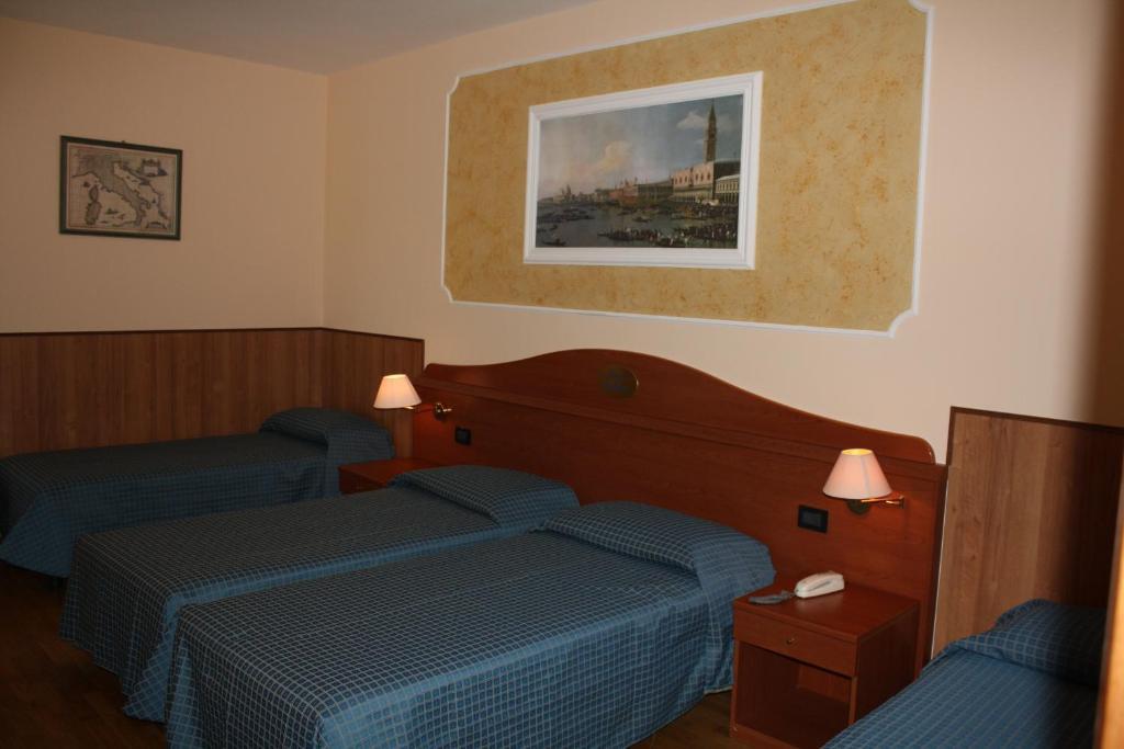 Hotel Belfiore Salzano ห้อง รูปภาพ