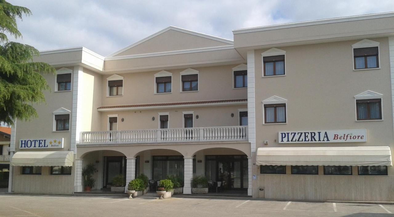 Hotel Belfiore Salzano ภายนอก รูปภาพ